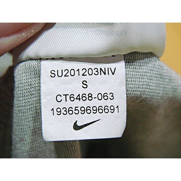 Nike All Over Logo Dri Fit The Nike Tee Athletic Short Sleeve T-Shirt Gray Sz Sm - Picture 10 of 11